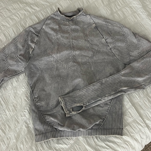 FP movement long sleeve running top size m/l - Picture 2 of 4